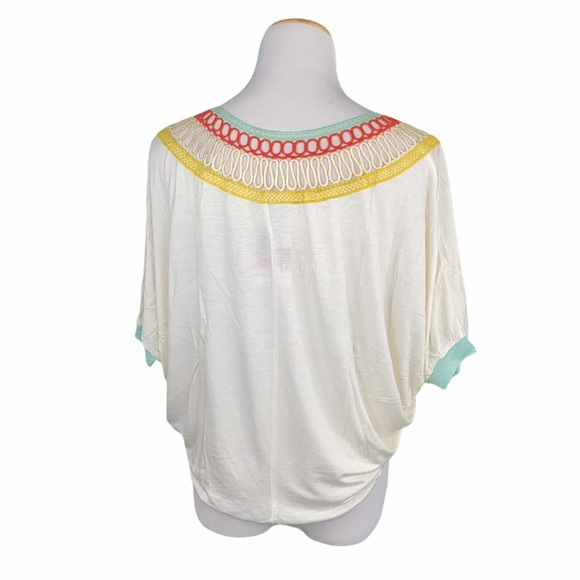 Crochet Scoop Neck Tee - Picture 8 of 11